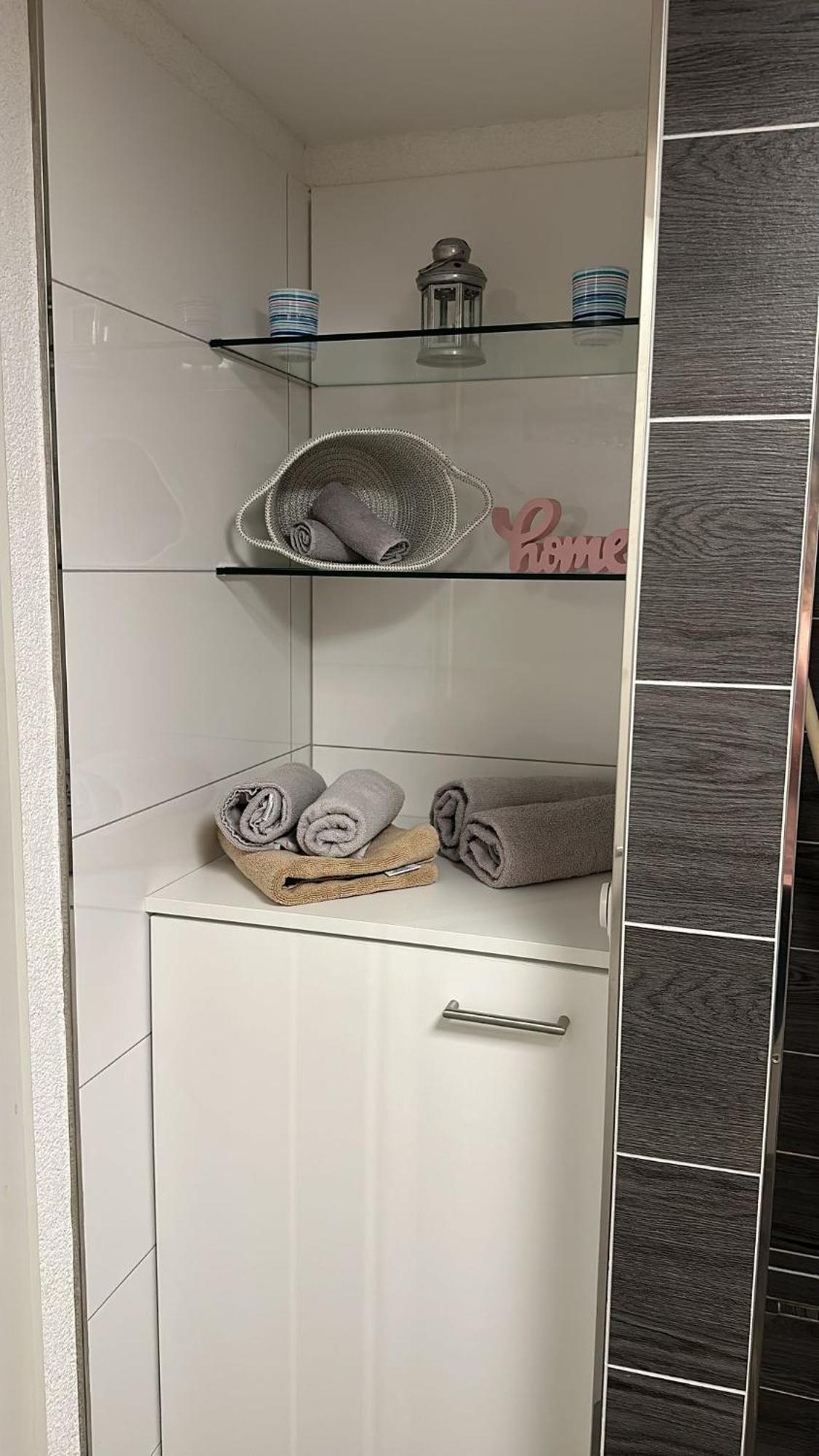 Schoene Ferienwohnung T&N Im Weserbergland Emmerthal Buitenkant foto